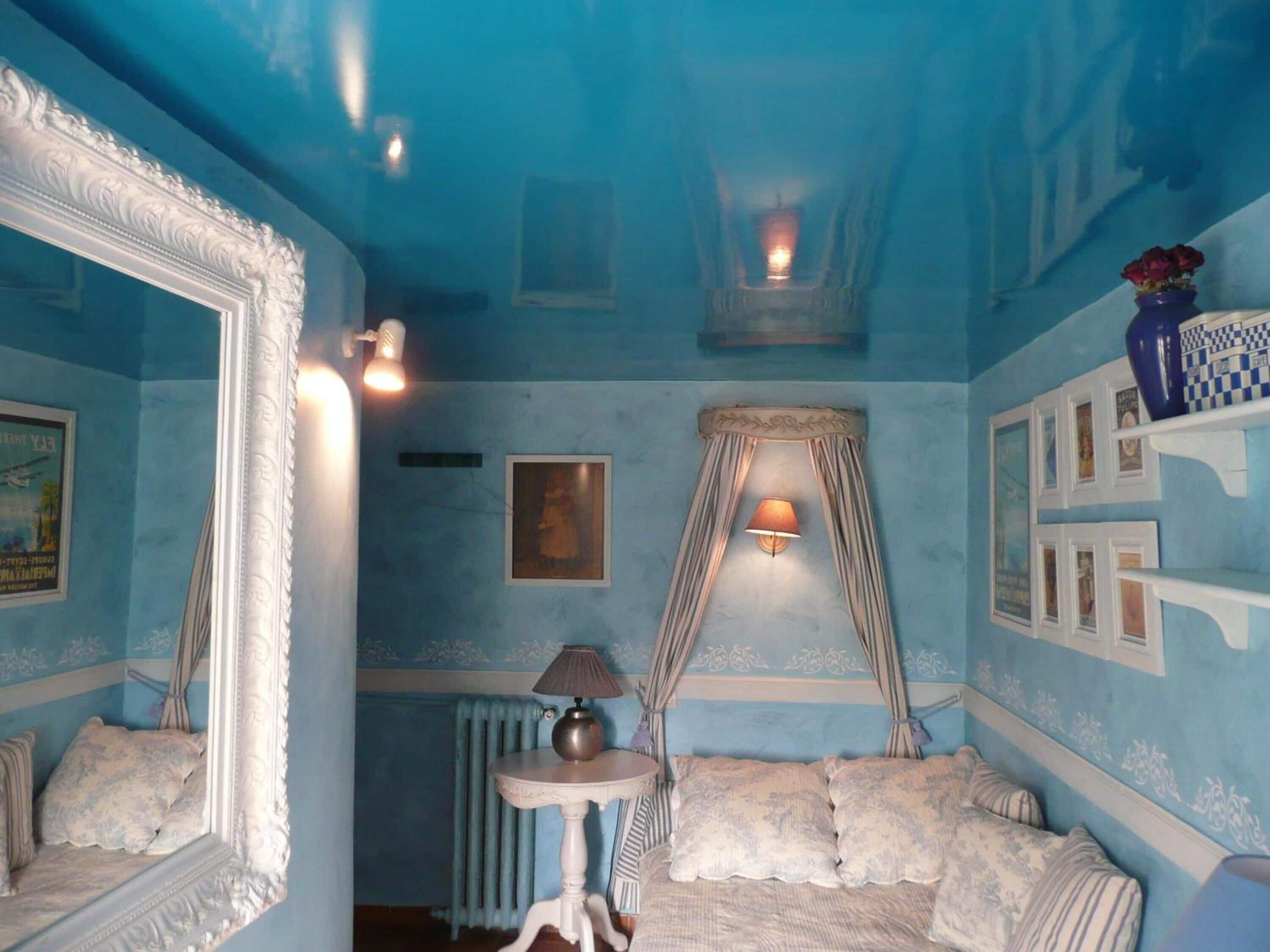 Hotel De Nesle Paris