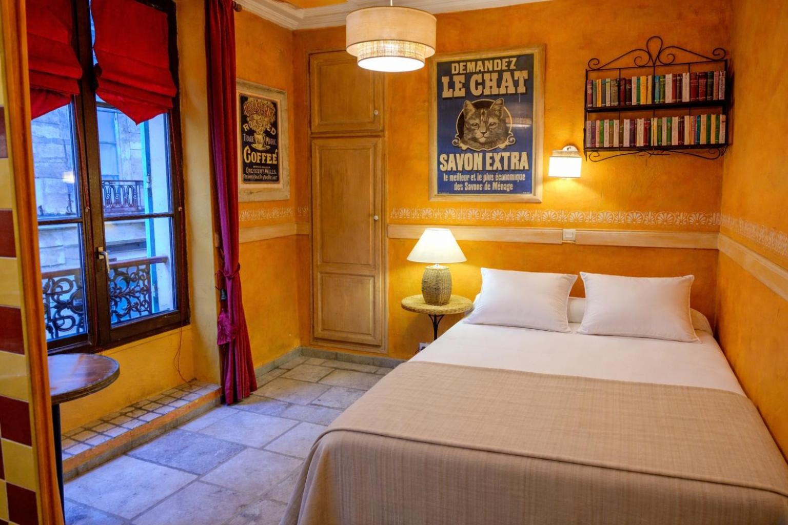 Hotel De Nesle Paris